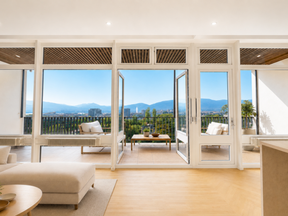 One-of-a-kind 3 bedroom unit overlooking Geneva