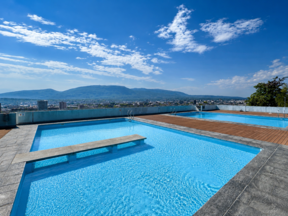 One-of-a-kind 3 bedroom unit overlooking Geneva