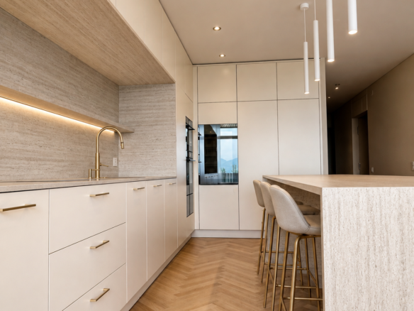 One-of-a-kind 3 bedroom unit overlooking Geneva